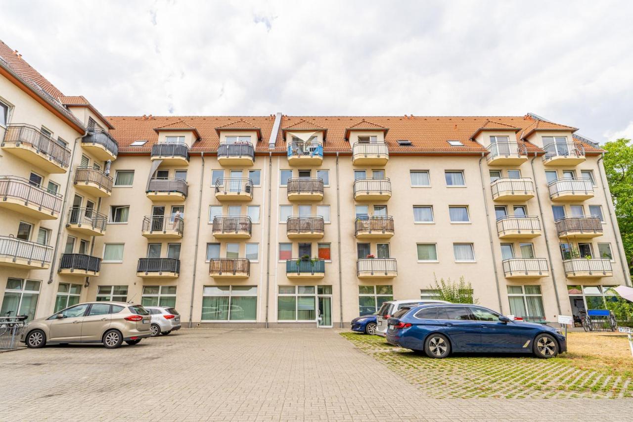 Vollausgtesttattes Modernes Studio,Nahe Btu,Netflix,Kostenloser Tiefgaragenstellplatz Cottbus Exterior photo